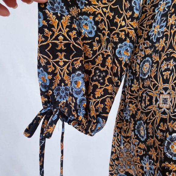 Women's Boho dress. Xhilaration size s - Picture 3 of 5